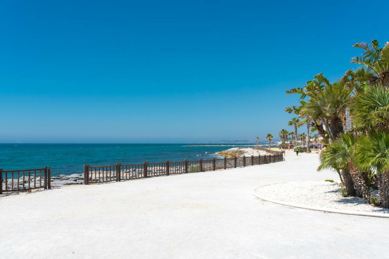 Benalmadena Top Floor Studio Apartment Exterior photo