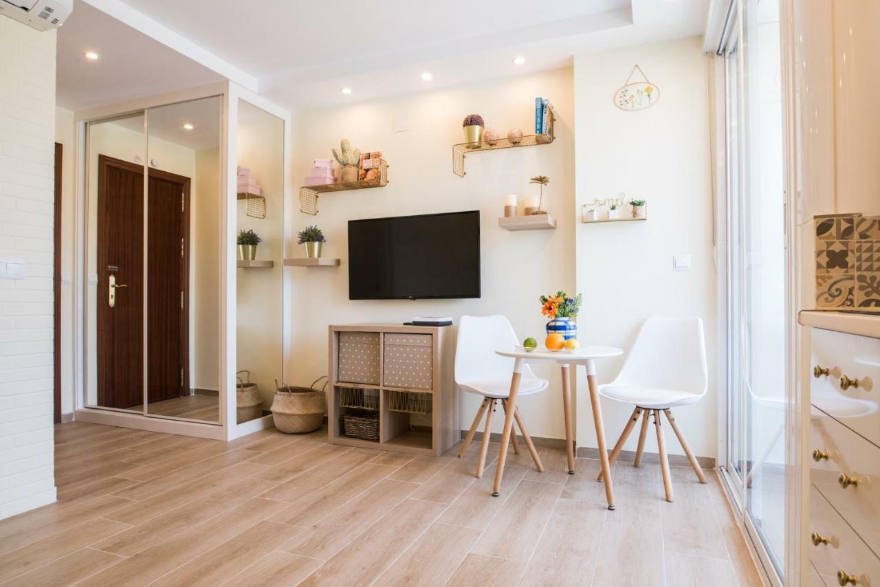 Benalmadena Top Floor Studio Apartment Exterior photo