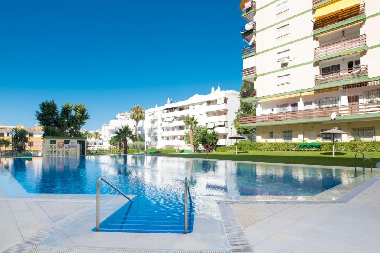 Benalmadena Top Floor Studio Apartment Exterior photo